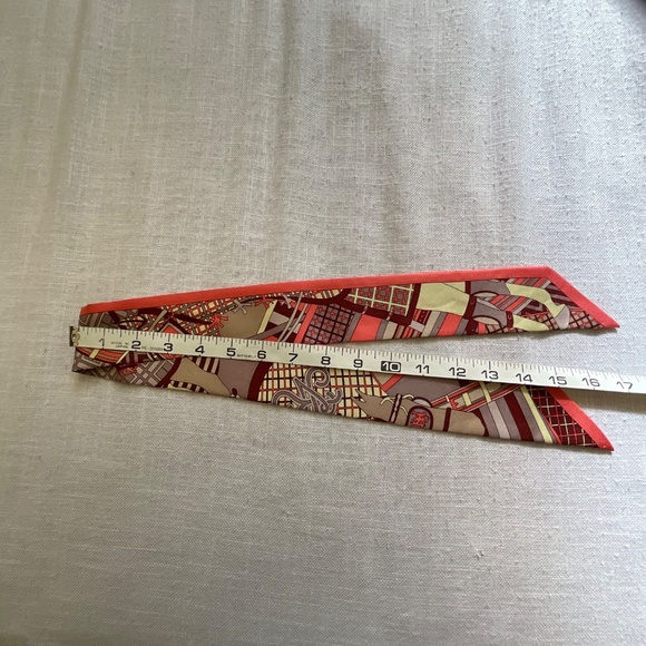 Hermes Pour Sortir Twilly Silk Signed Scarf Made in France - Picture 6 of 11